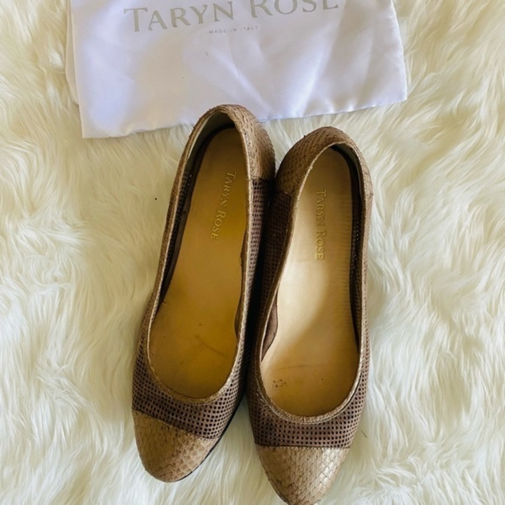 Taryn Rose Kingspoint leather snake embossed wedge, Sz. 39.5